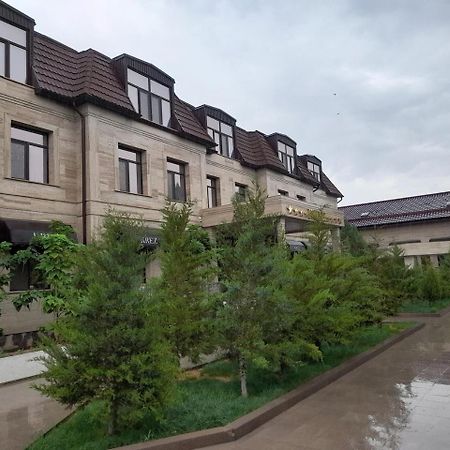 Hotel Krez Kyzylorda Exteriör bild